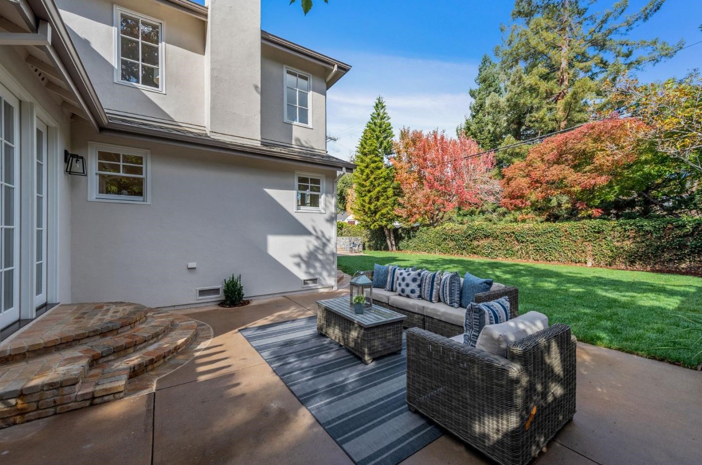 185 Hanna Way, Menlo Park CA  94025-3581 exterior