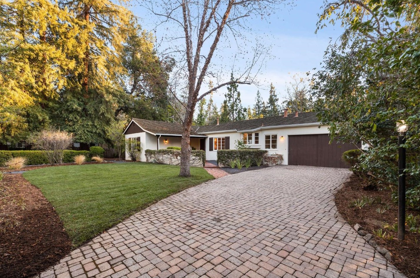 6 Maywood Ln, Menlo Park, CA 94025