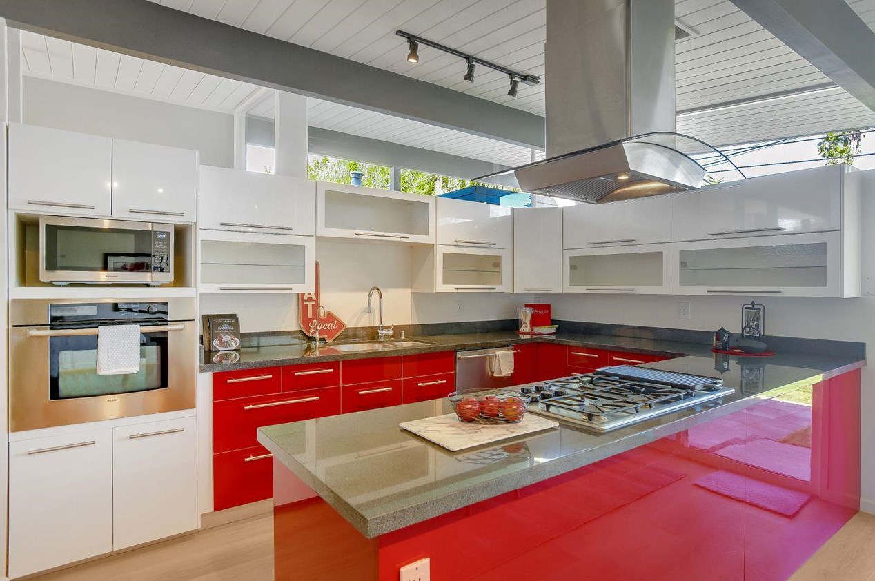 2096 Ticonderoga Dr, San Mateo, CA 94402-4020
