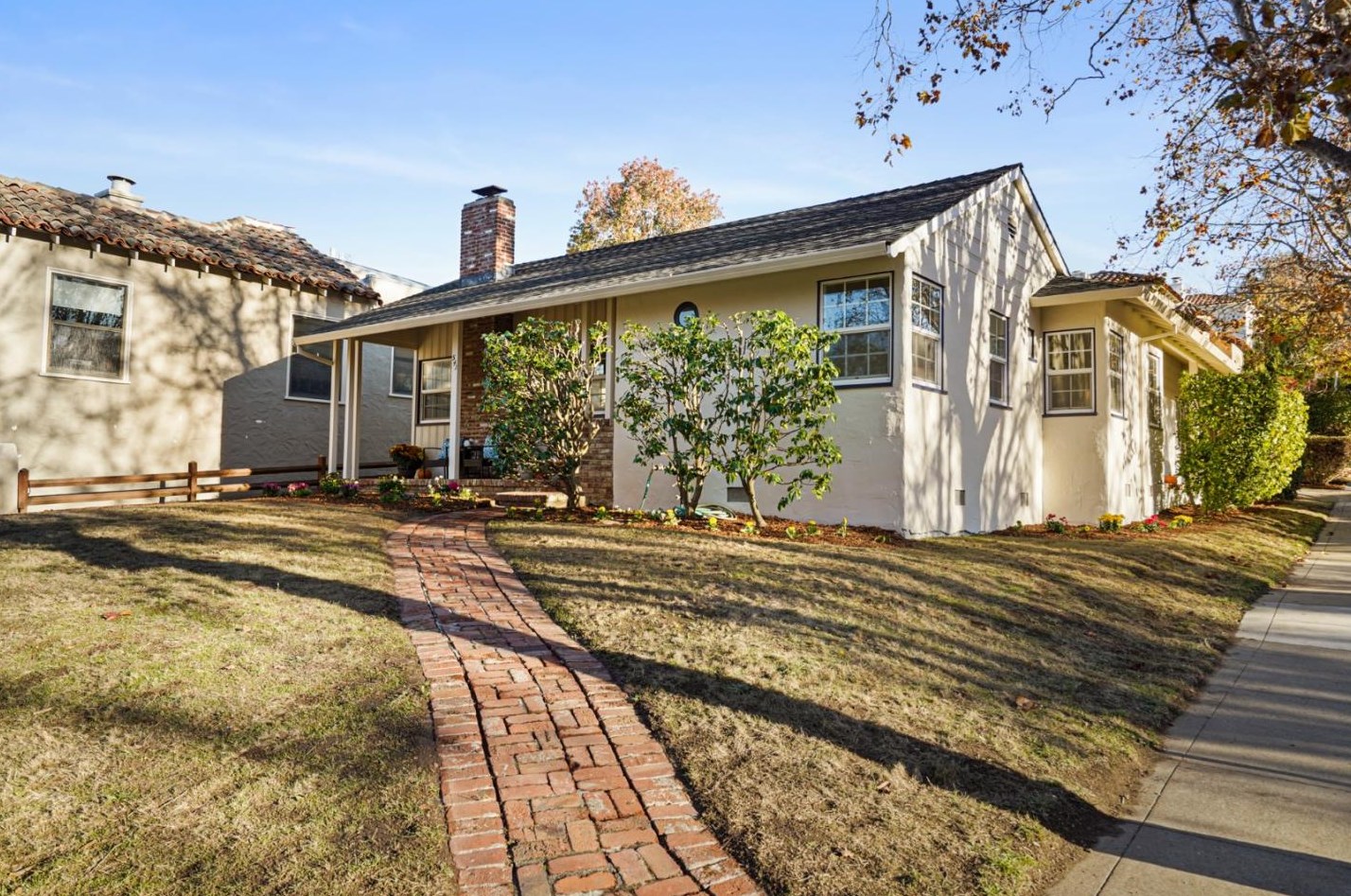 541 Taylor Blvd, Millbrae, CA 94030