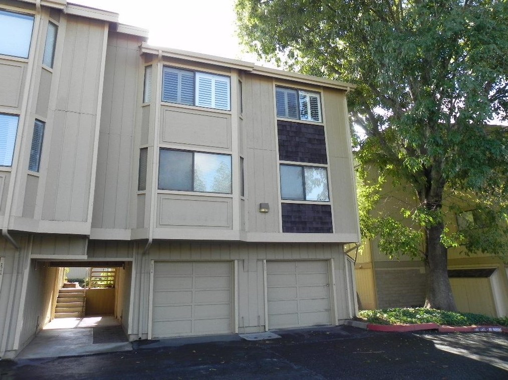 2254 Brega Ln, Morgan Hill, CA 95037