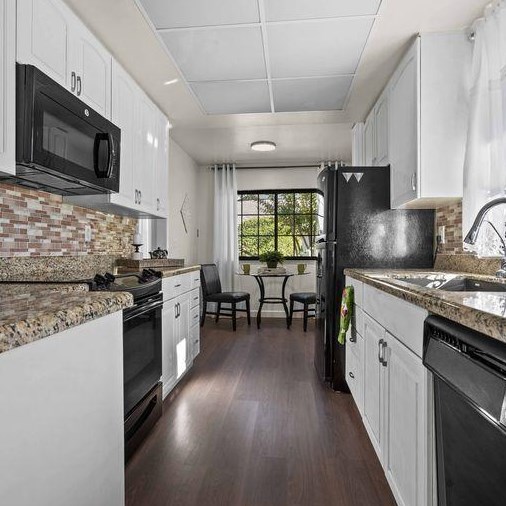 5021 Cribari Vale, San Jose CA  95135-1333 exterior