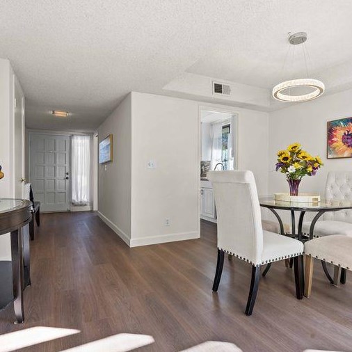 5021 Cribari Vale, San Jose CA  95135-1333 exterior