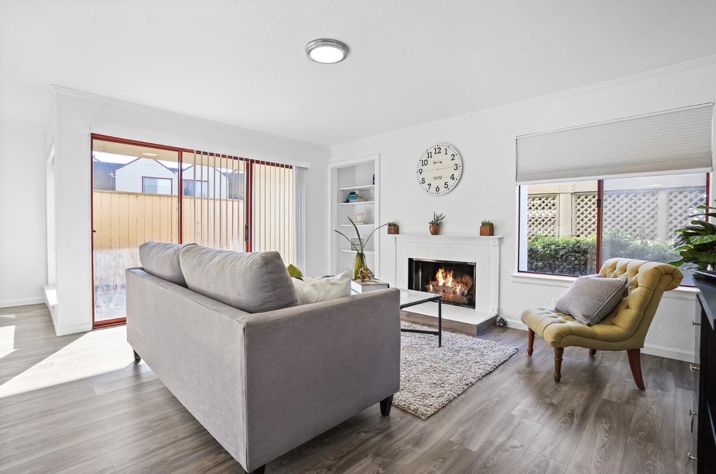 2402 N Main St D, Salinas, CA 93906