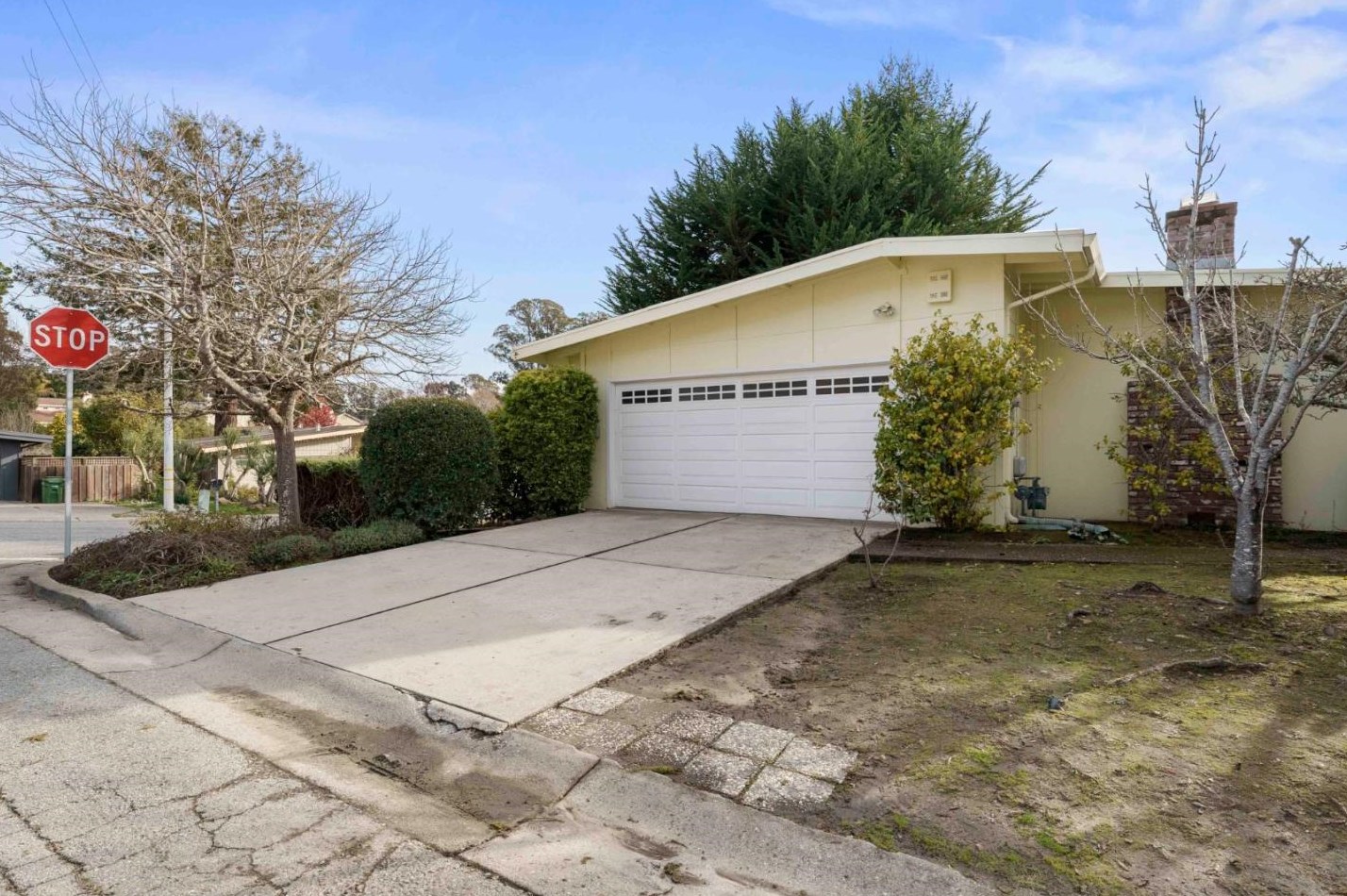 240 Meadowlark Ln, Aptos, CA 95003-4730