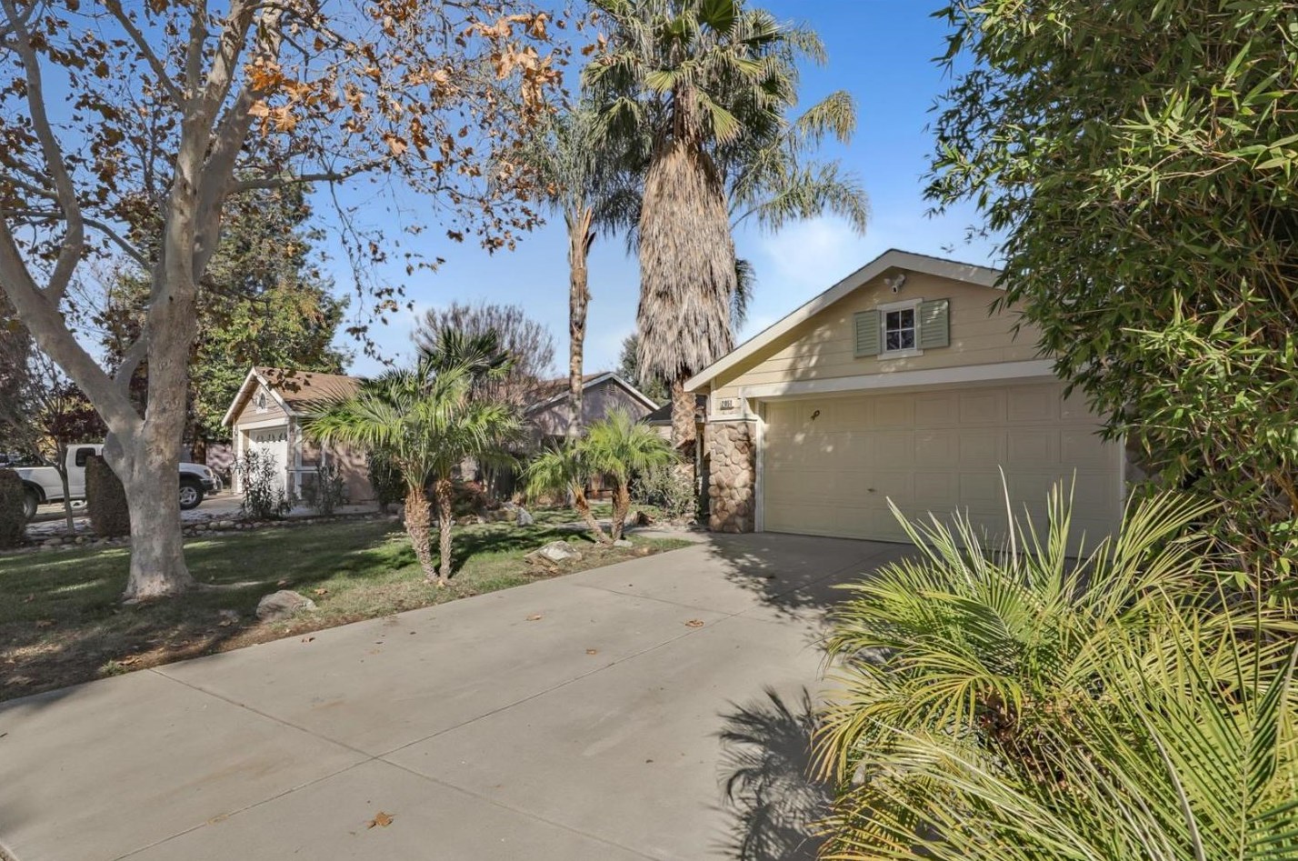 2051 Evelyns Dr, Hollister, CA 95023