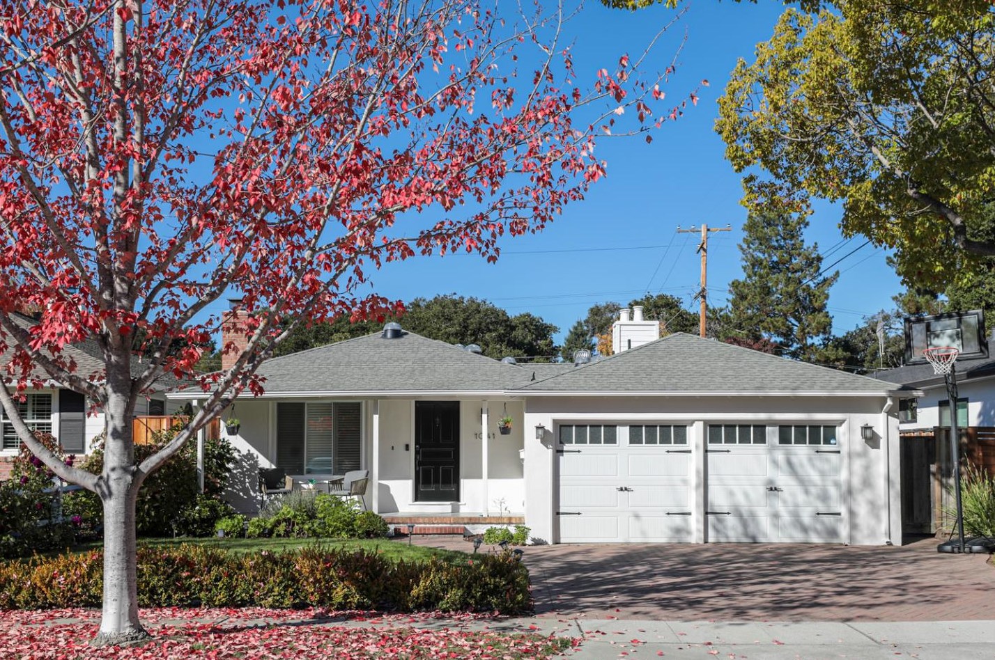 1041 Sonoma Ave, Menlo Park, CA 94025-1739