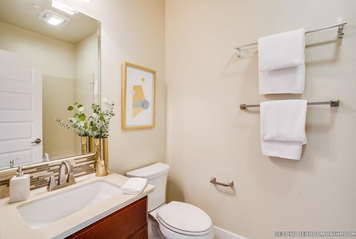 375 Derby Ave, San Mateo CA  94403 exterior