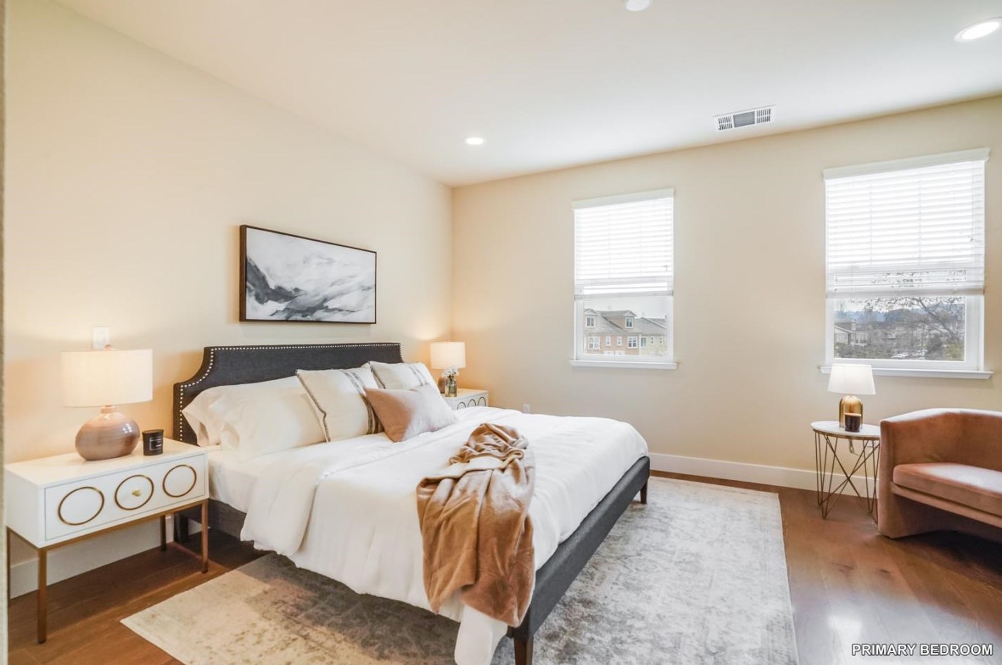 375 Derby Ave, San Mateo CA  94403 exterior