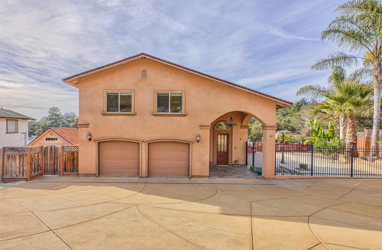 7142 Langley Ct, Salinas, CA 93907