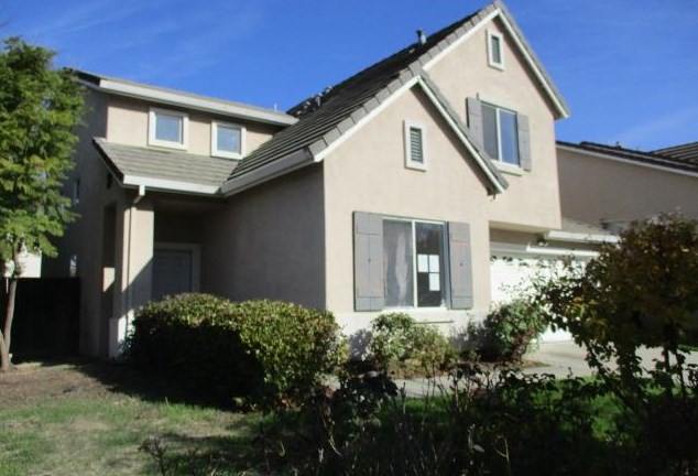 355 Mantelli Dr, Gilroy, CA 95020