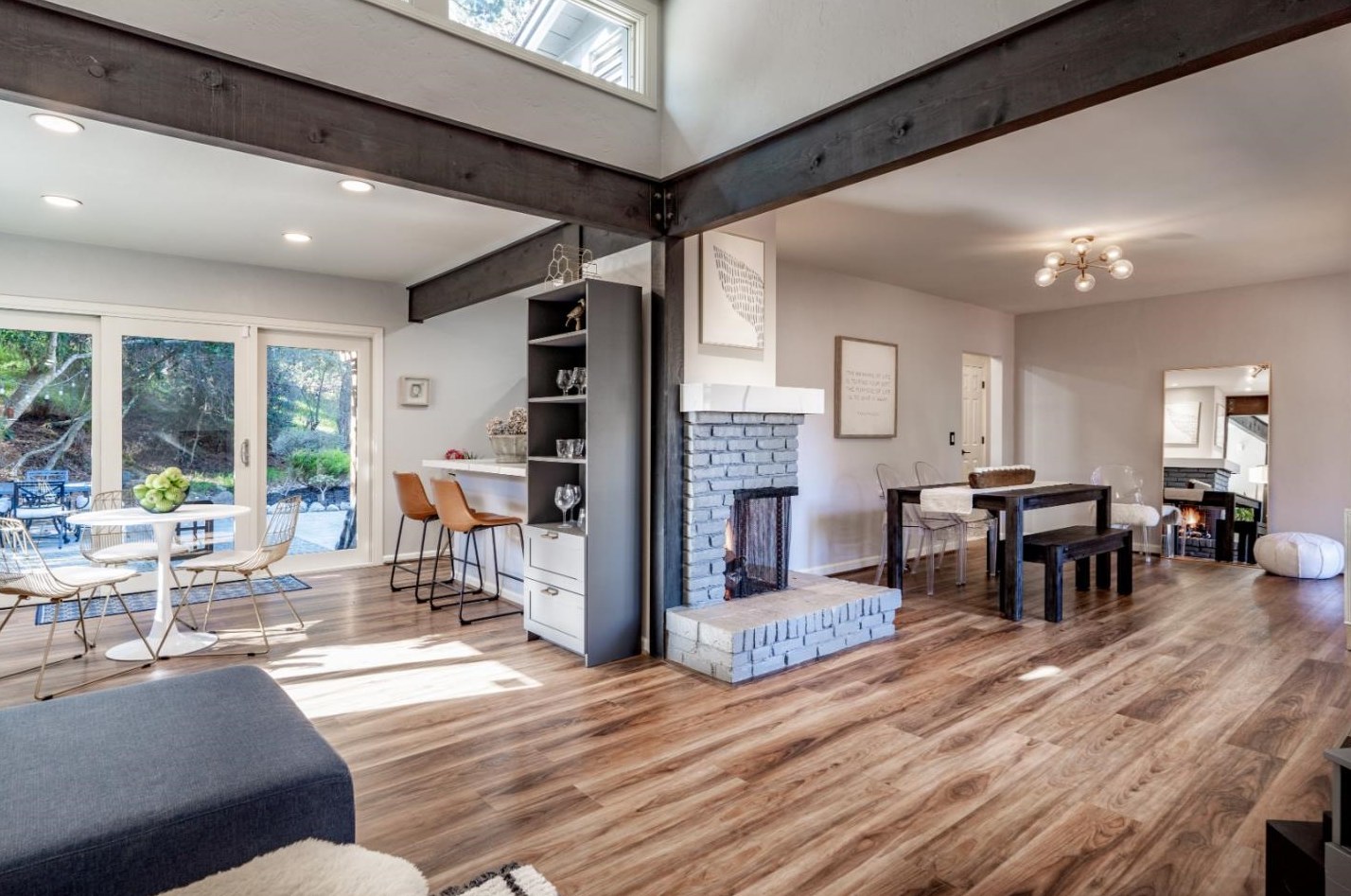 1086 Alameda St, Monterey CA  93940-4451 exterior
