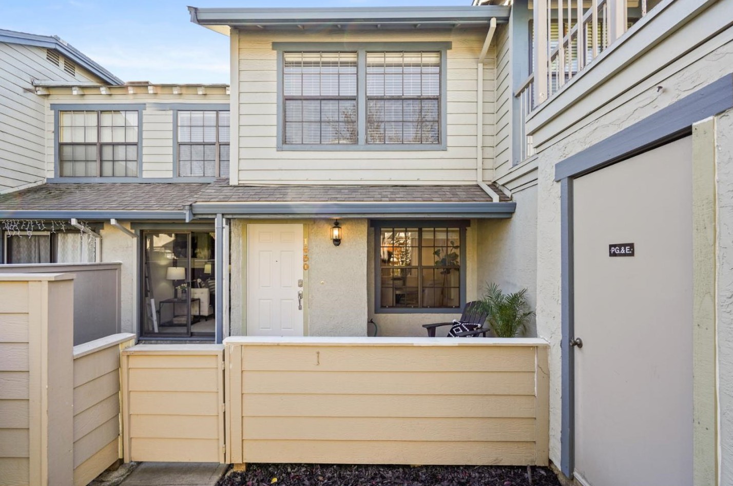 1650 Via Vis, San Mateo, CA 94404-2414