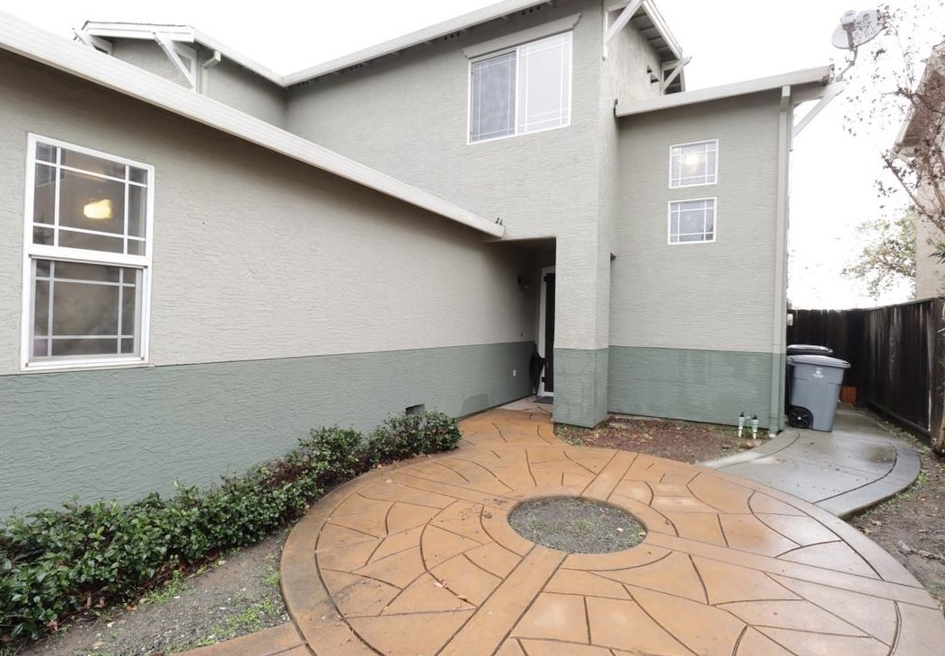 235 E Edmundson Ave, Morgan Hill, CA 95037