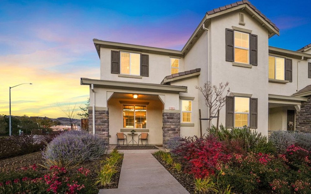 19051 Chicory Ln, Morgan Hill, CA 95037