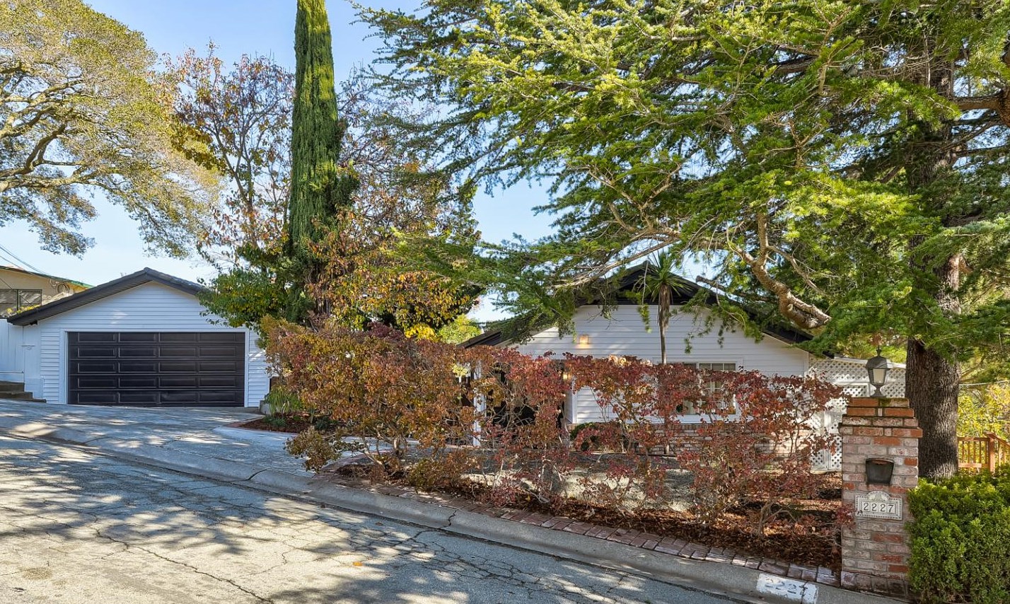 2227 Pullman Ave, Belmont, CA 94002