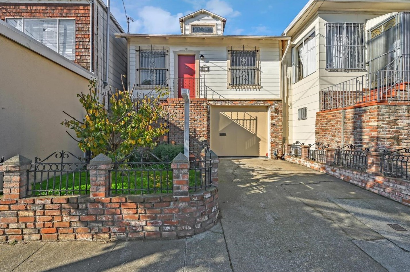124 Accacia St, Daly City, CA 94014