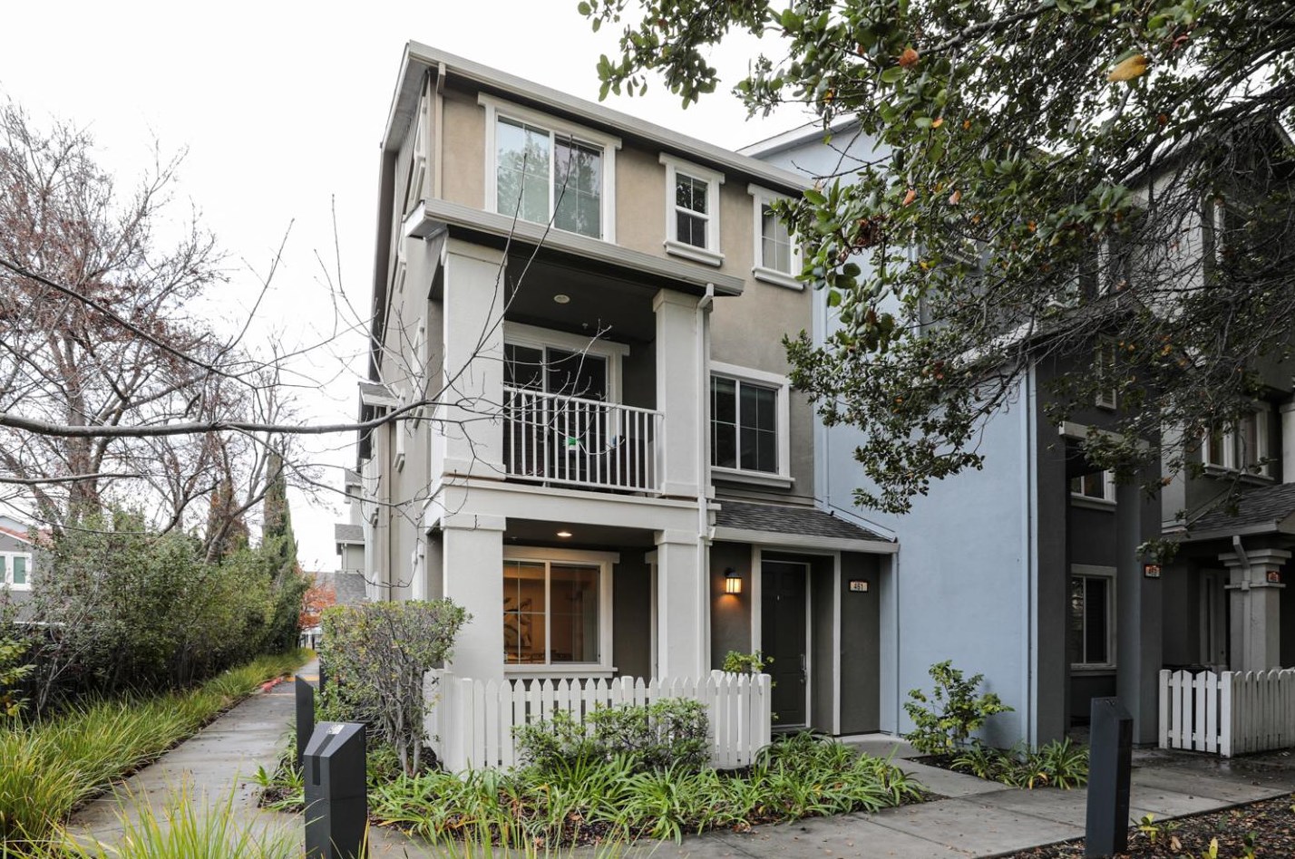461 Kasra Dr, Mountain View, CA 94043