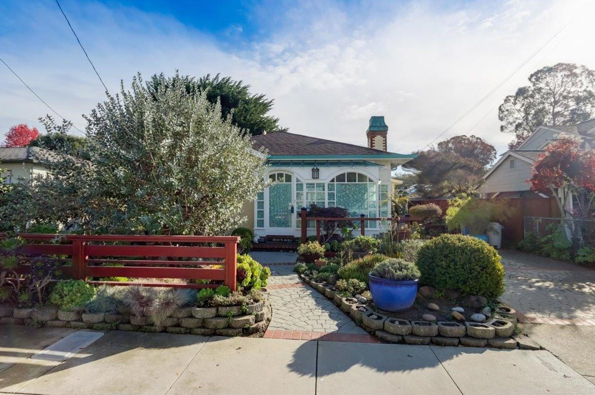 128 Glenview St, Santa Cruz, CA 95062-3458