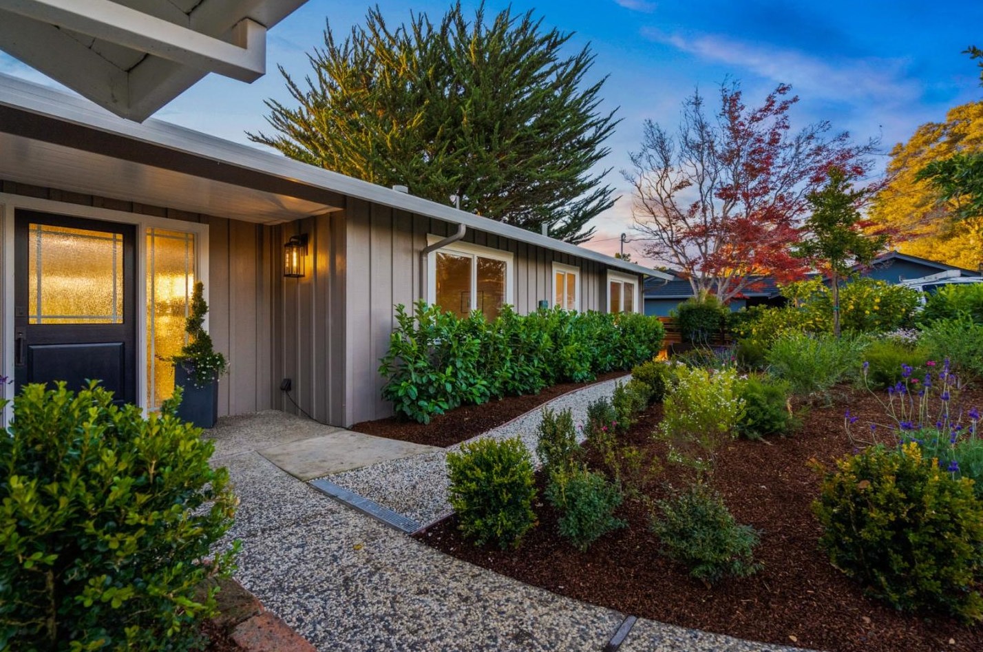 3010 Greenoak Ct, San Mateo, CA 94403-3834