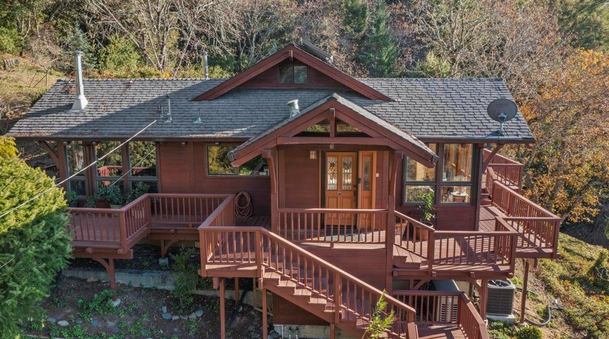 1005 Marty Rd, Los Gatos, CA 95033