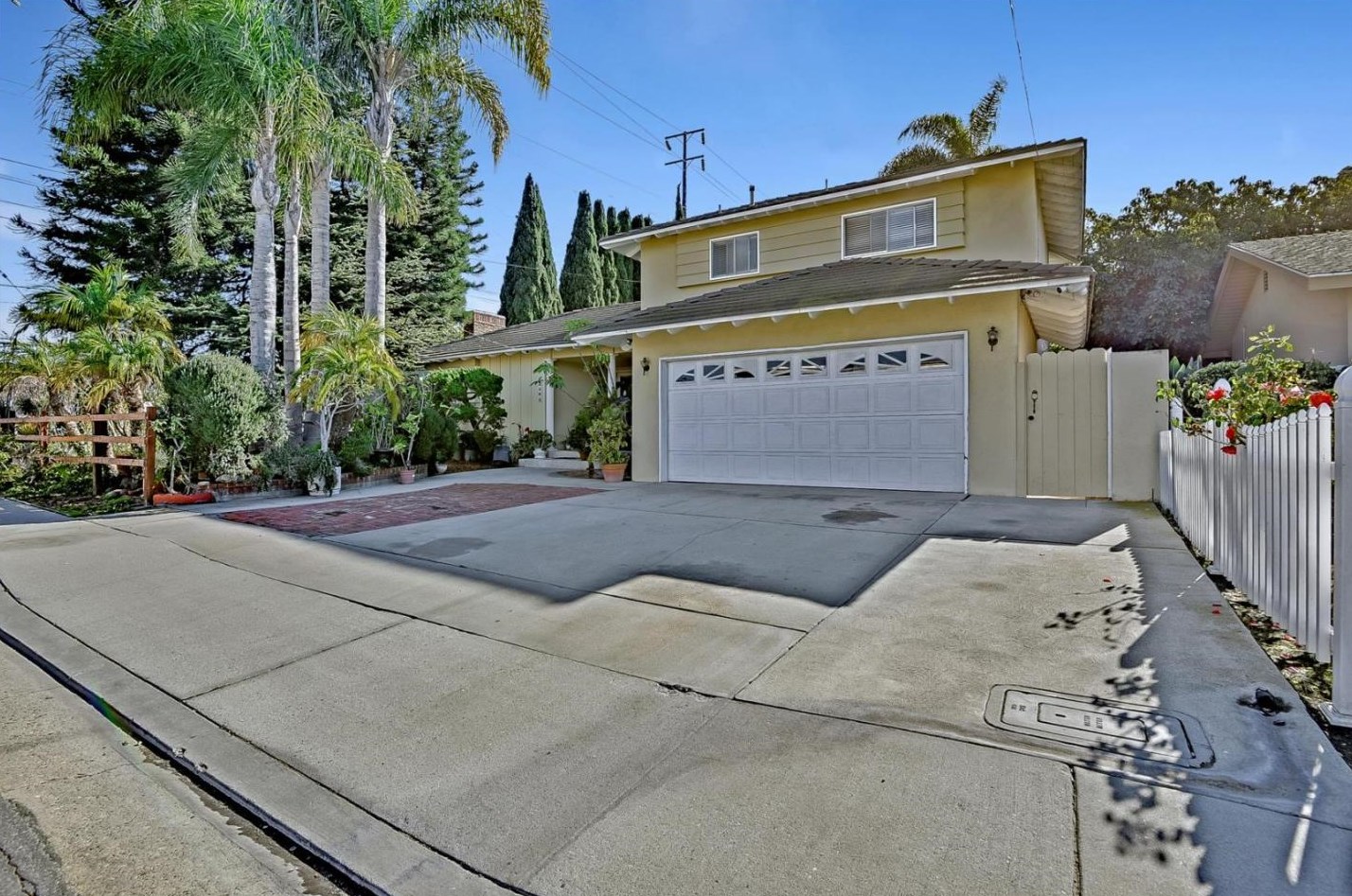 2404 255th St, Lomita, CA 90717