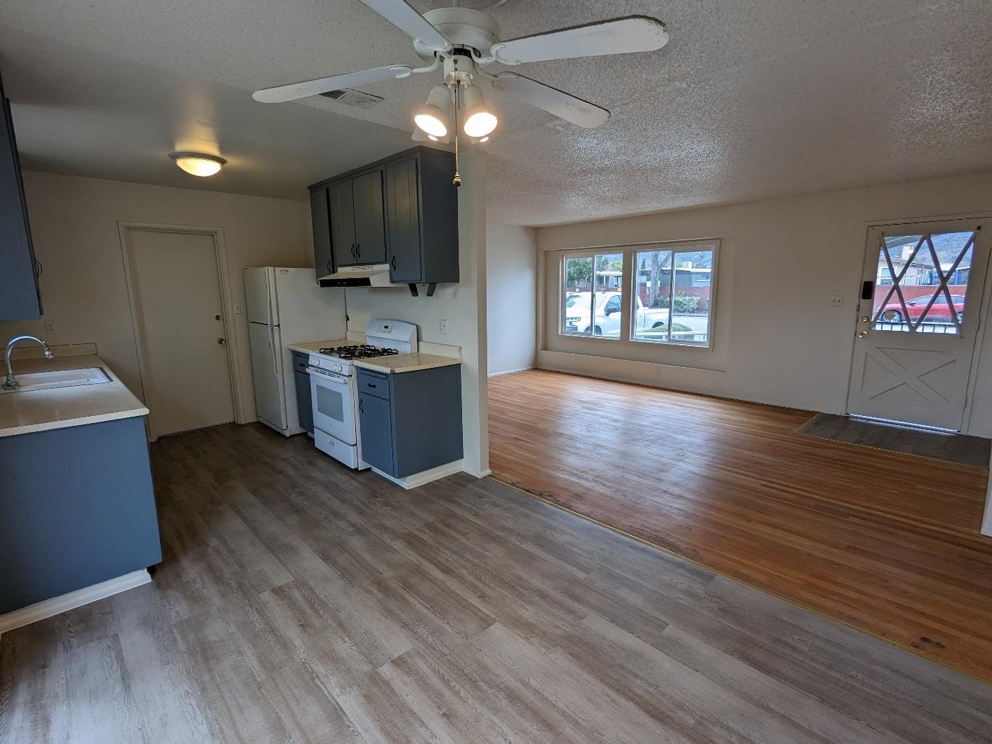 6820 Rosanna St, Gilroy, CA 95020