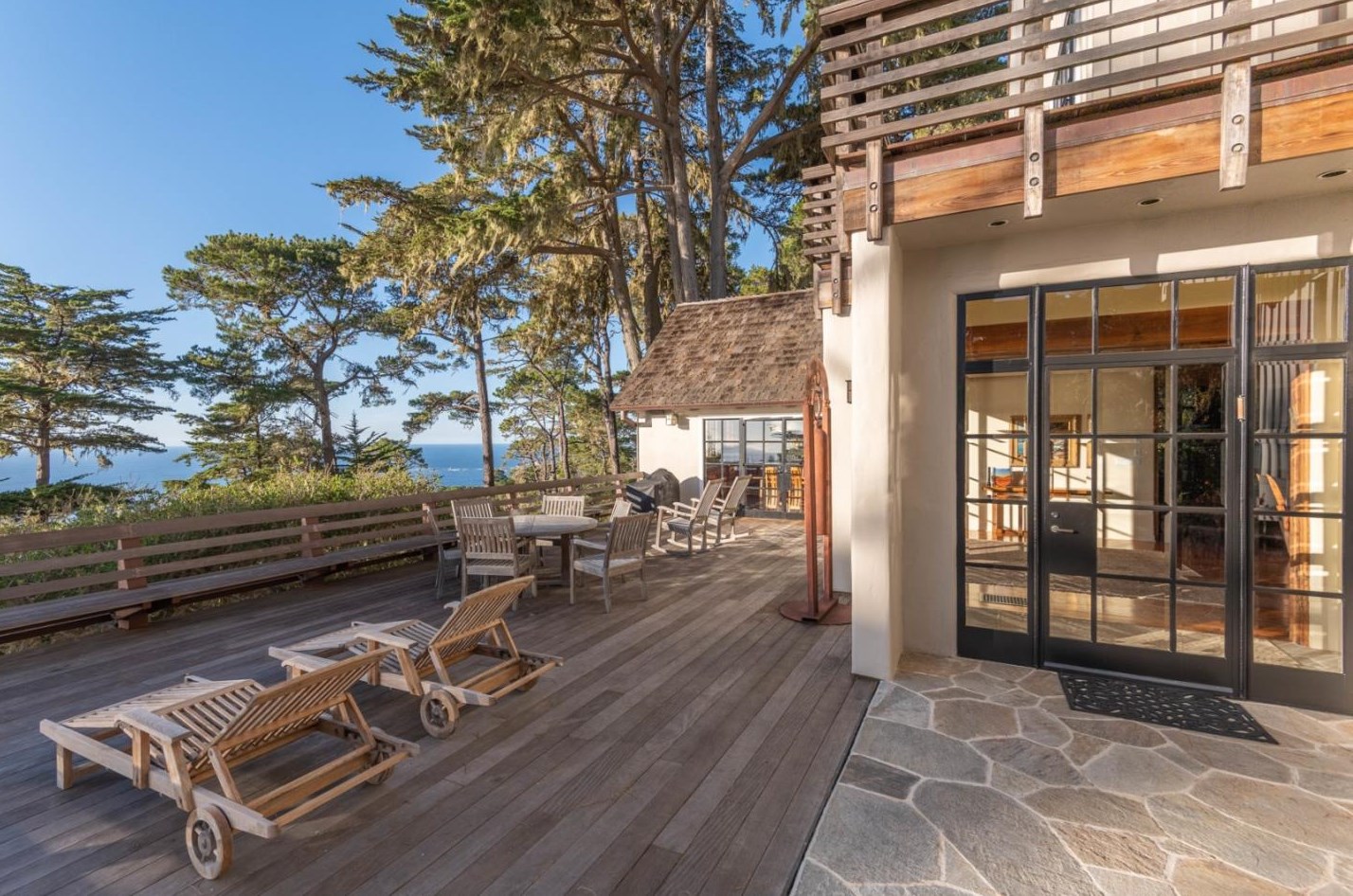 213 Crest Rd, Carmel, CA 93923-9744
