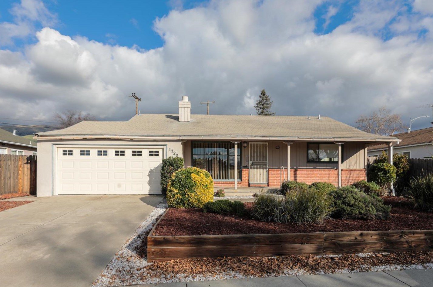 1720 Arizona Ave, Milpitas, CA 95035