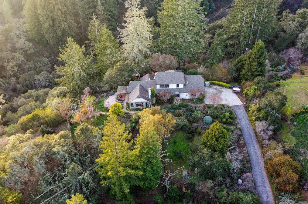 865 Woodside Dr, Watsonville, CA 95076