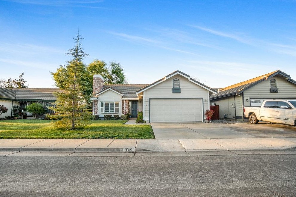 145 Berkshire Dr, Morgan Hill, CA 95037