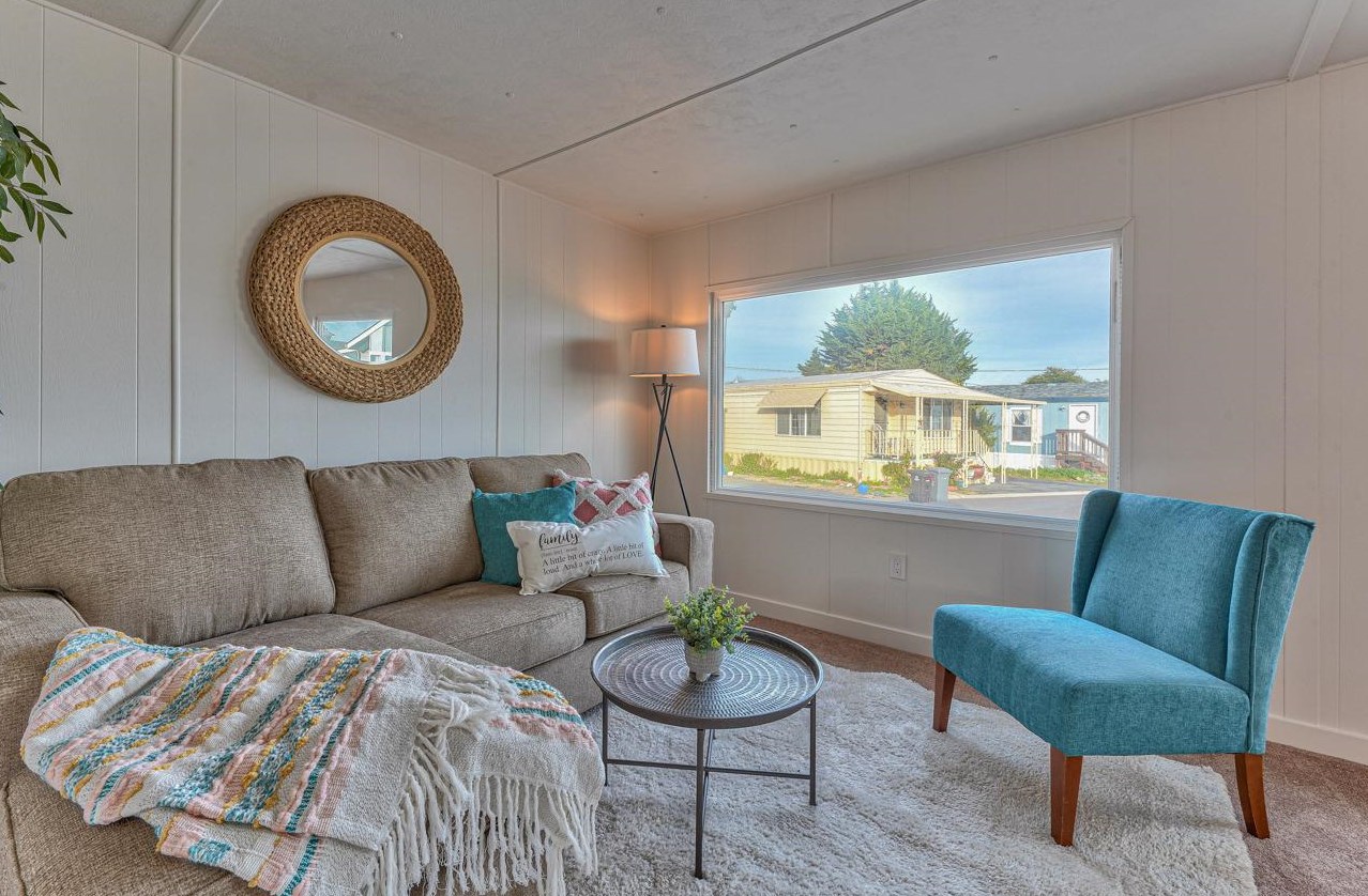 55 San Juan Grade Rd 21, Salinas, CA 93906