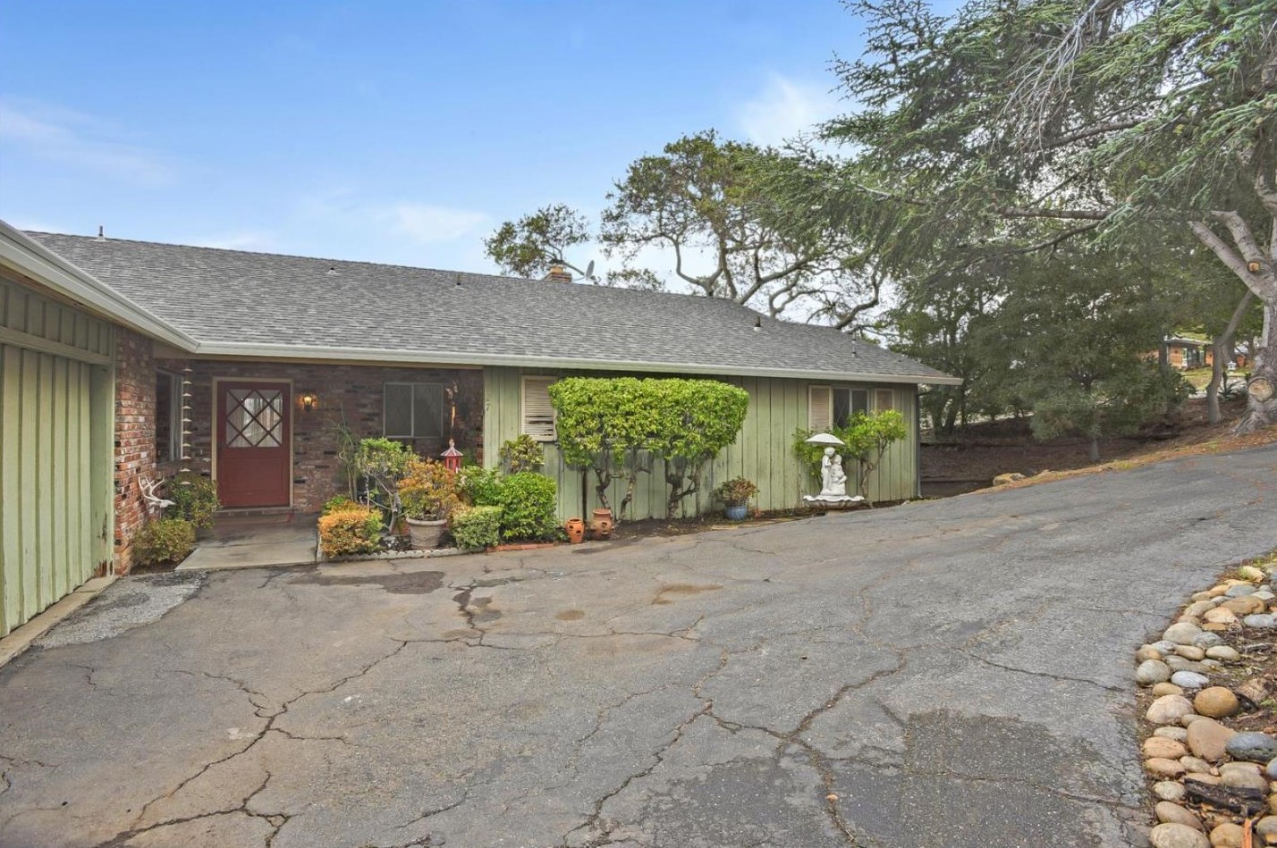 527 South Rd, Belmont, CA 94002