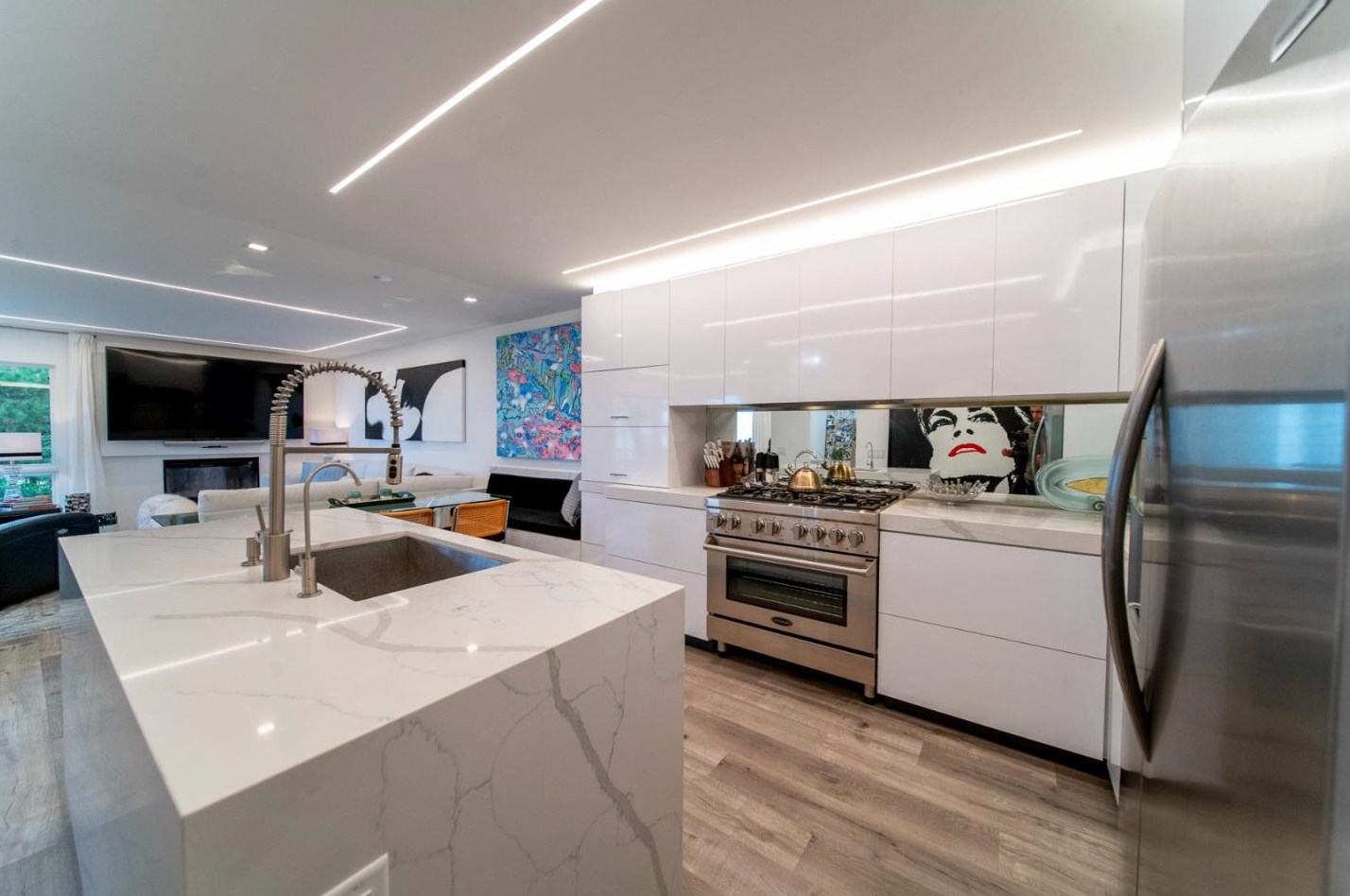 15 Ocean Pines Ln, Pebble Beach CA  93953-3077 exterior