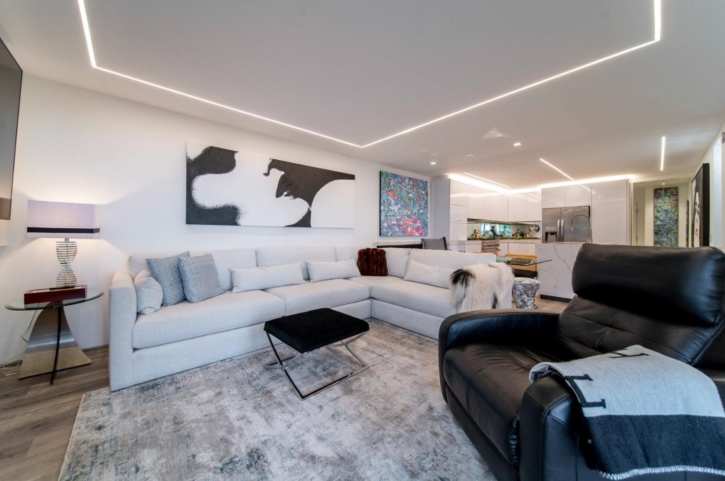 15 Ocean Pines Ln, Pebble Beach CA  93953-3077 exterior