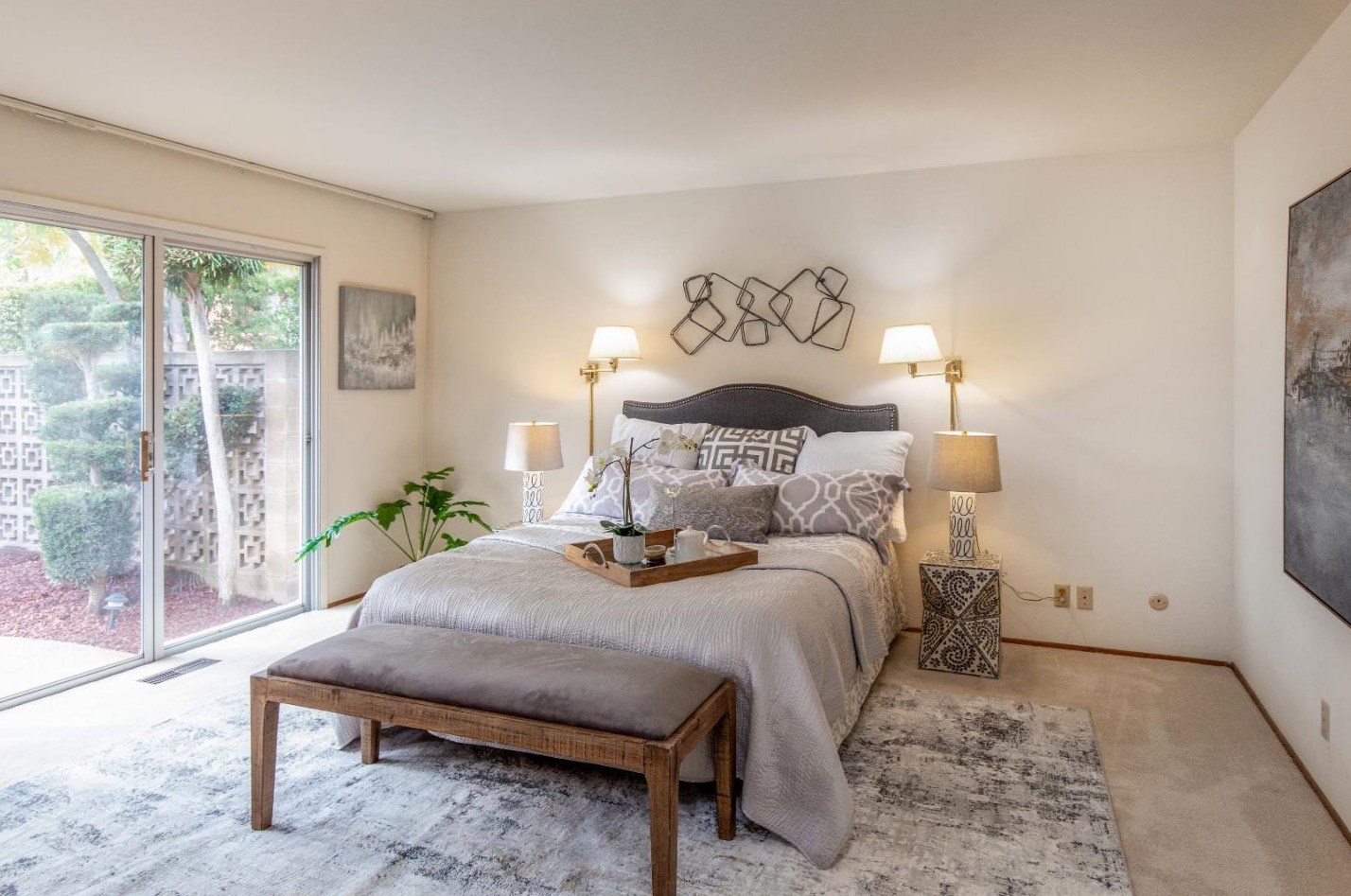 19930 Garnett Ct, Saratoga CA  95070-3801 exterior