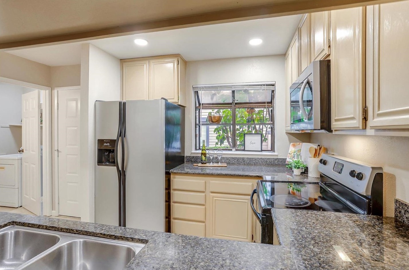 6015 Joaquin Murieta Ave C, Newark, CA 94560