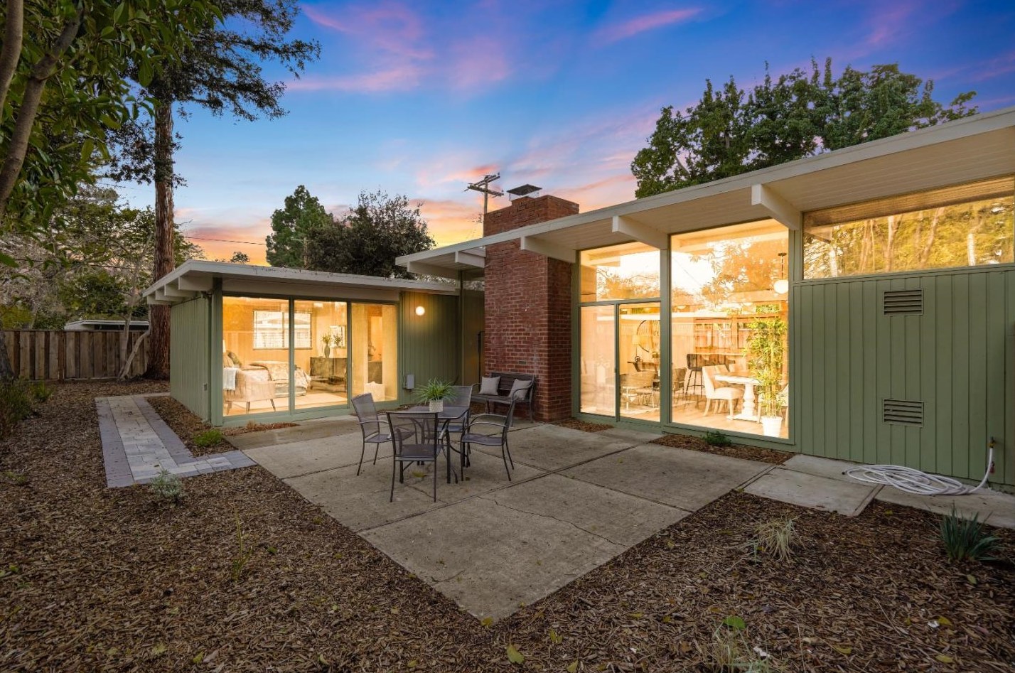 224 Greenmeadow Way, Palo Alto, CA 94306-4519