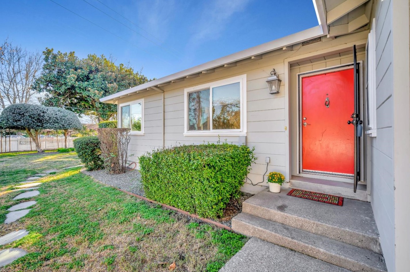 13805 Village Ave, Healdsburg, CA 95448