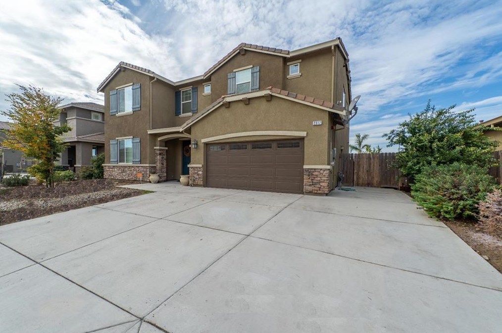2317 Azevedo Ave, Manteca, CA 95337