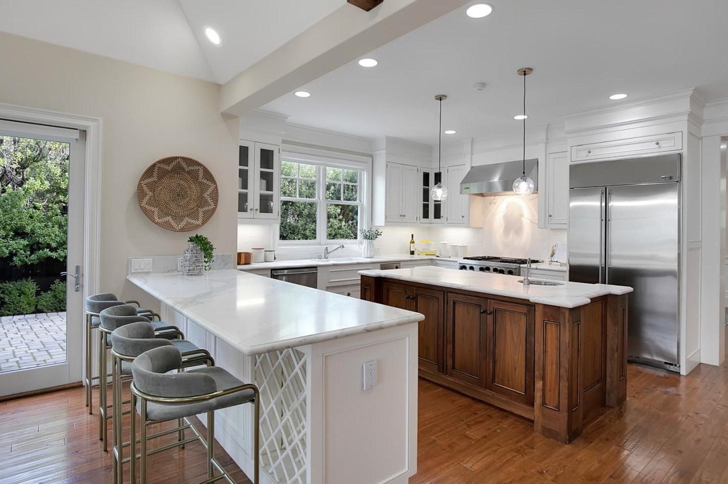 65 Maple Ave, Menlo Park CA  94027-3814 exterior