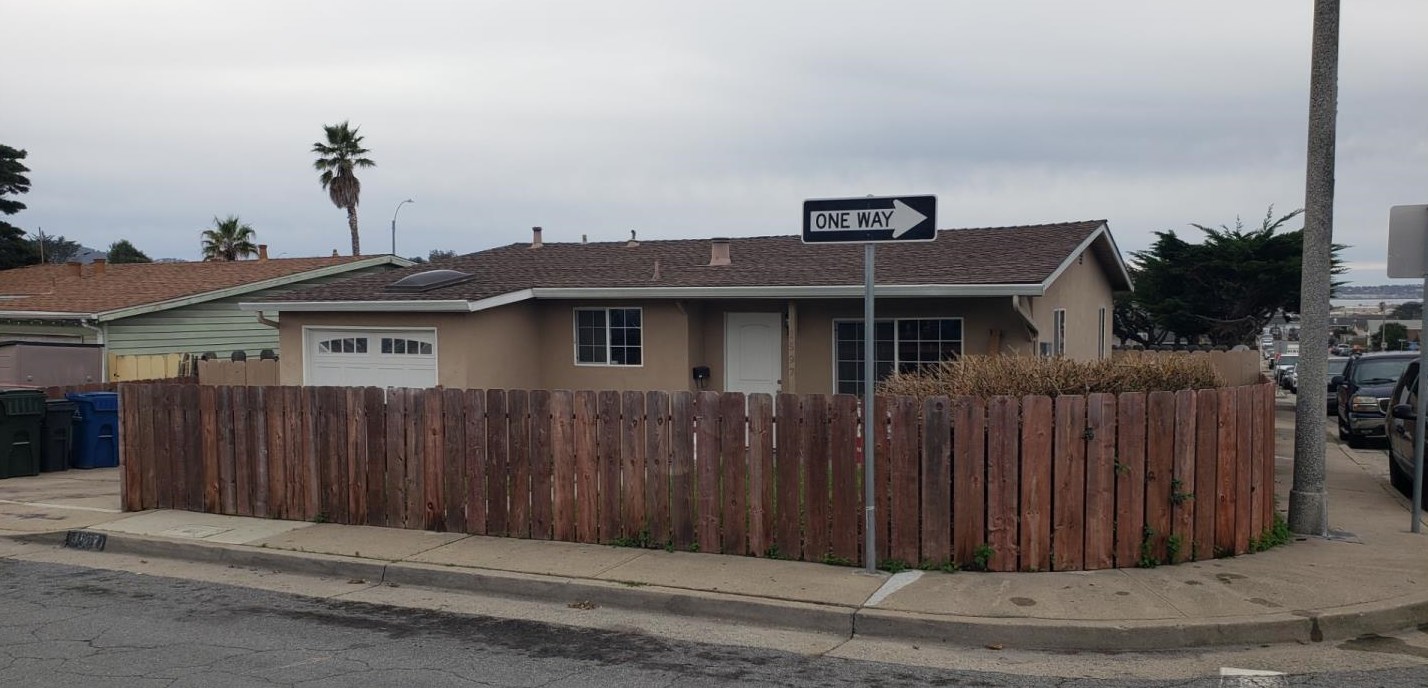 1697 Waring St, Seaside, CA 93955-3854