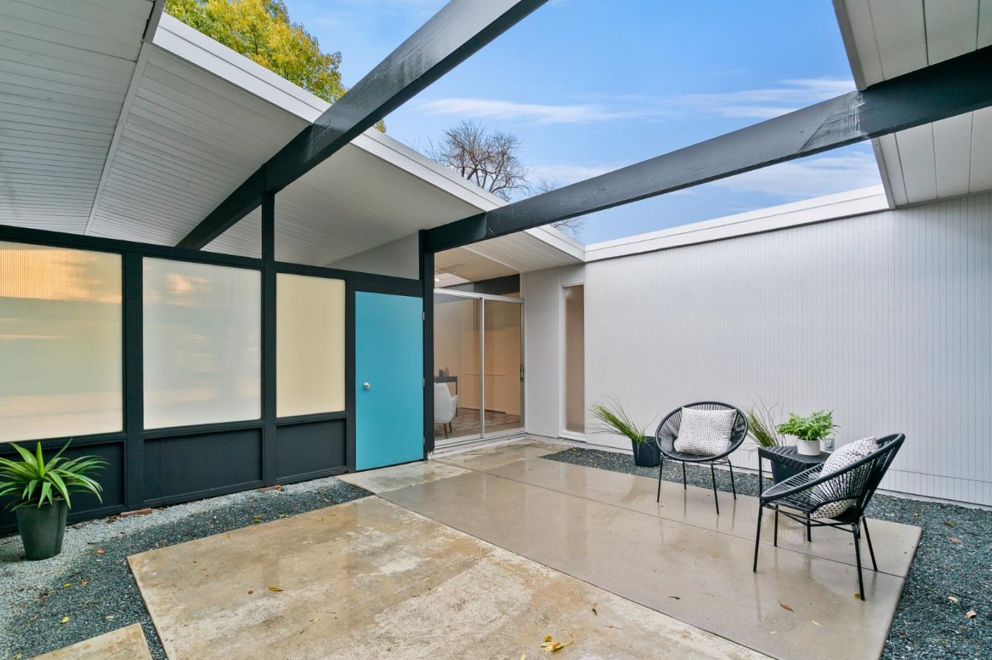 644 Stendhal Ln, Cupertino, CA 95014-4656