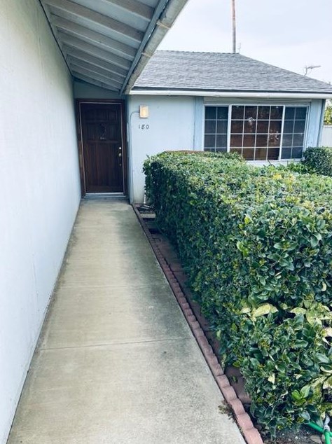 180 Miller Rd, Hollister, CA 95023