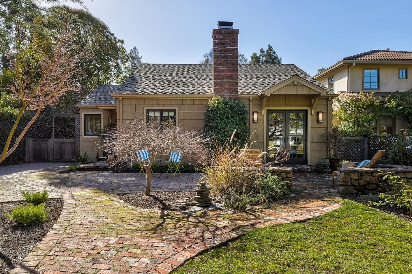 205 Princeton Rd, Menlo Park, CA 94025-5217