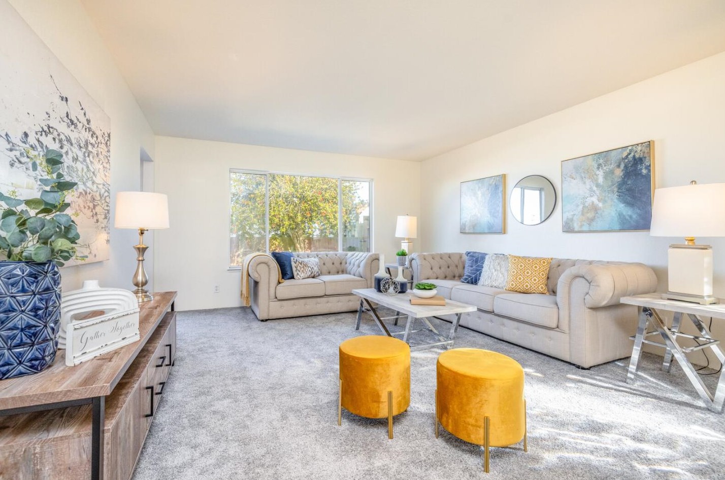 24 John Glenn Cir, Daly City, CA 94015