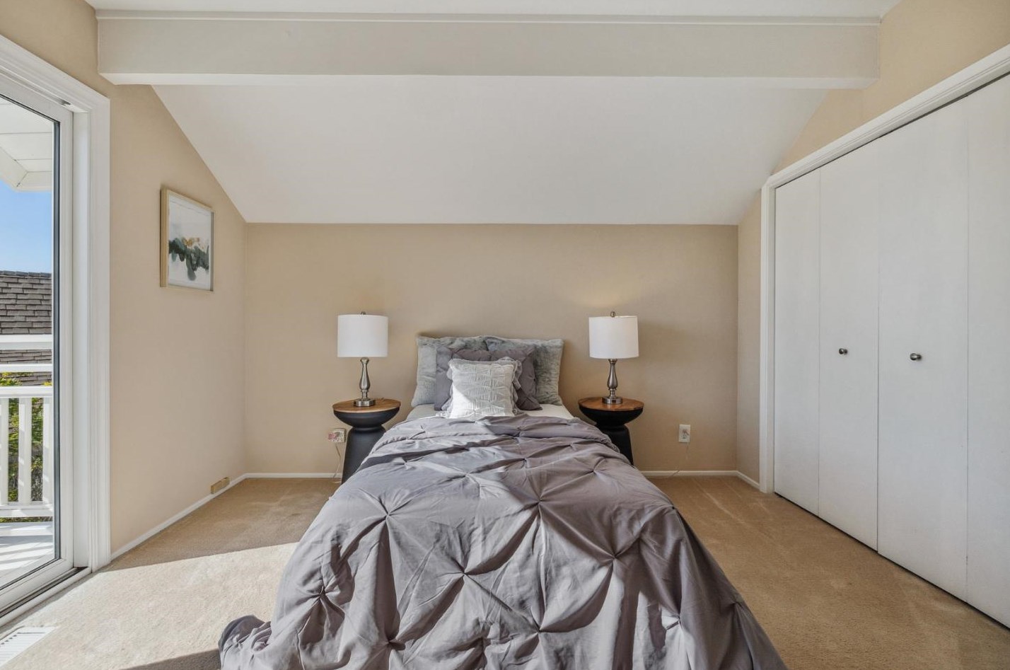 191 Flying Cloud Isle, San Mateo CA  94404-1301 exterior