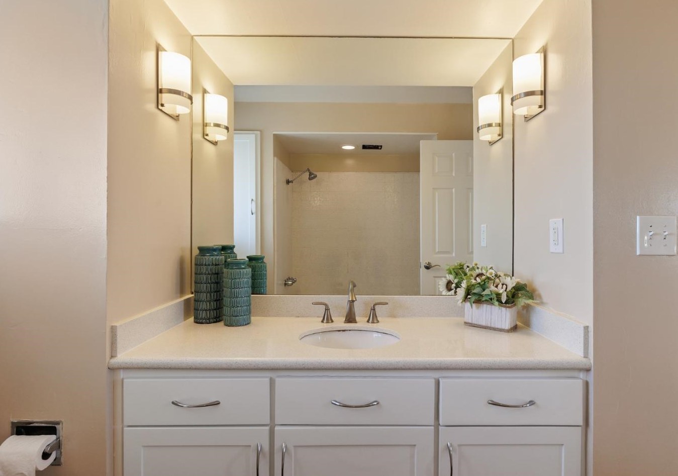 191 Flying Cloud Isle, San Mateo CA  94404-1301 exterior