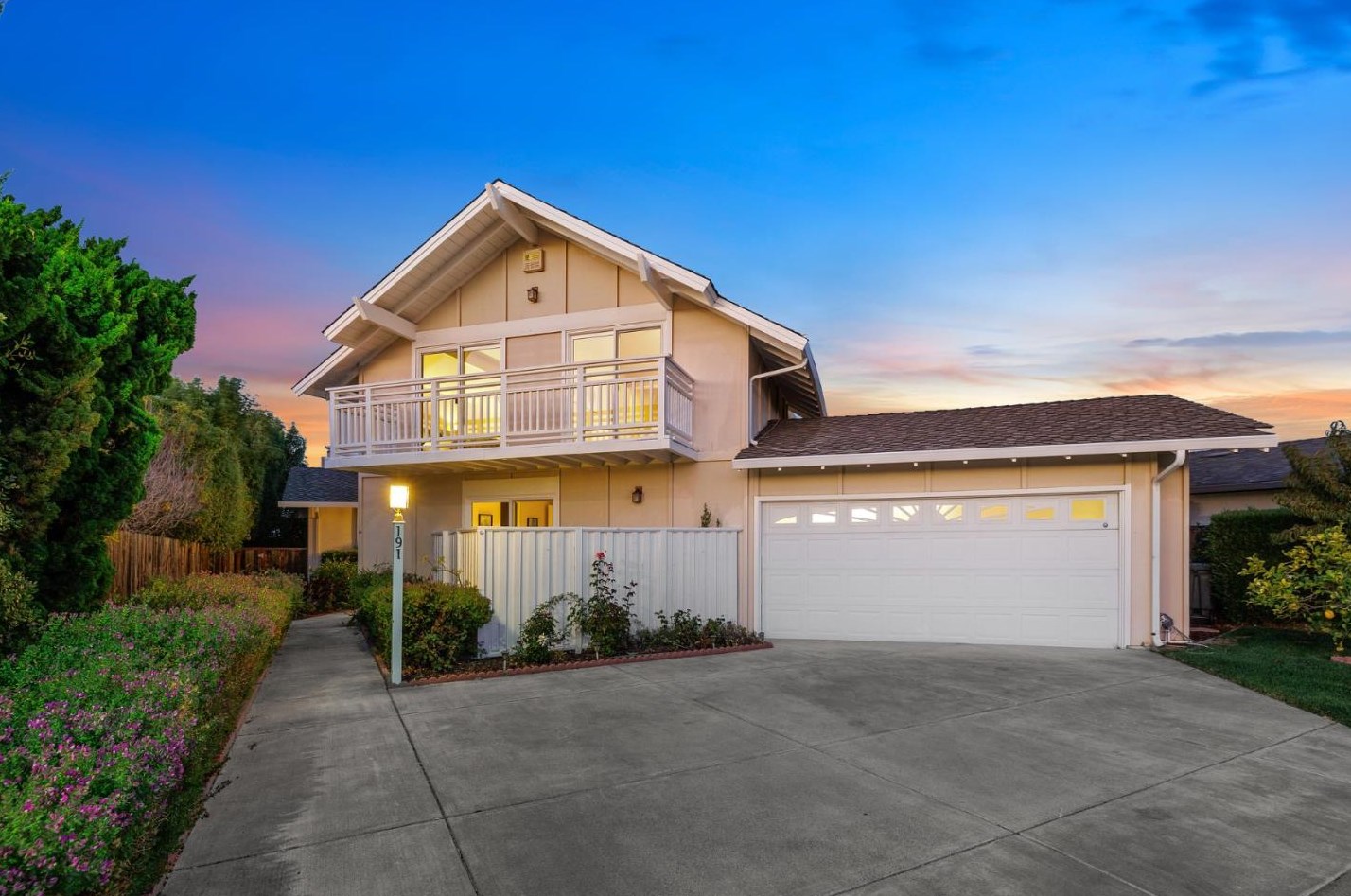 191 Flying Cloud Isle, San Mateo CA  94404-1301 exterior