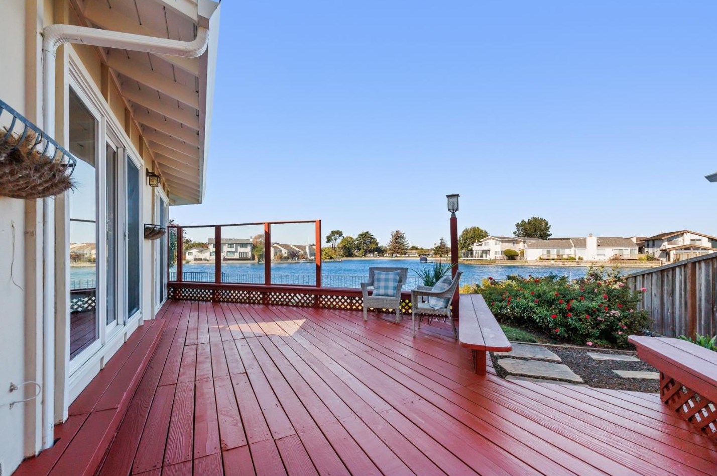 191 Flying Cloud Isle, San Mateo CA  94404-1301 exterior